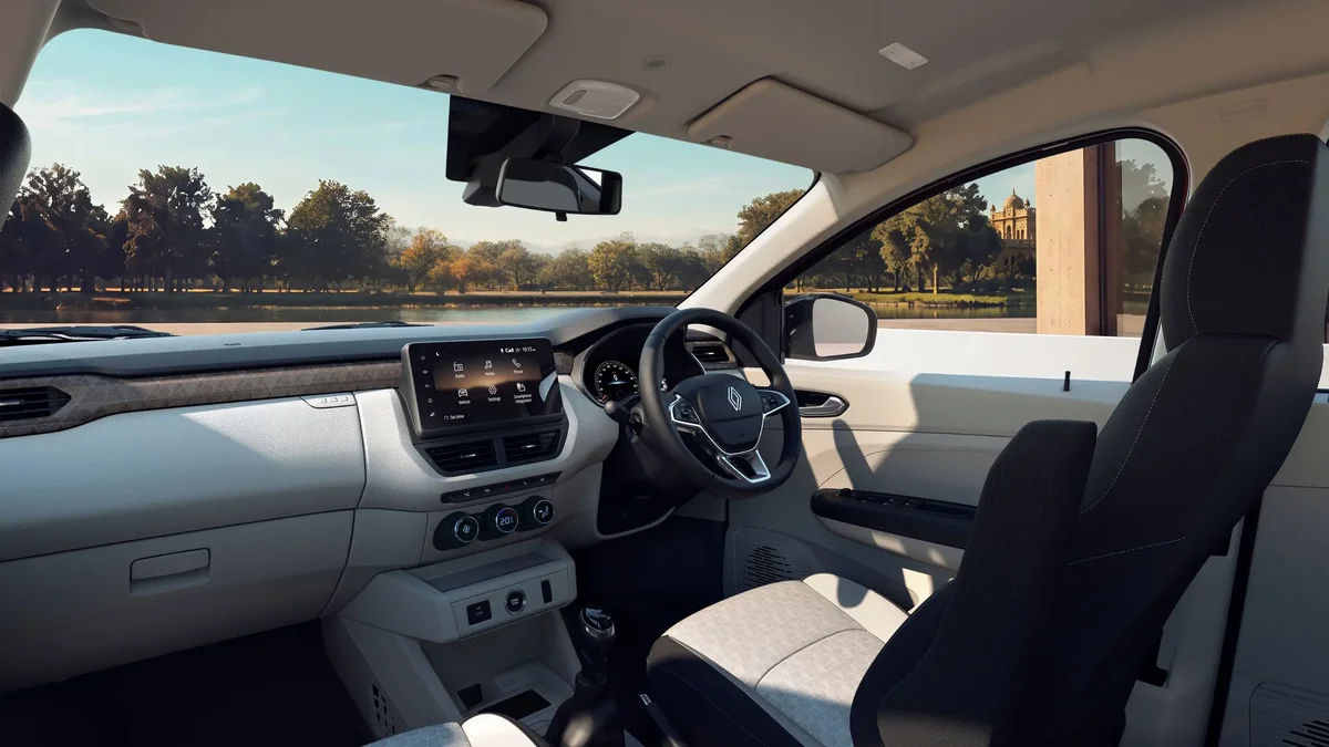 Modern Dual-Tone Dashboard with 20.32 cm Floating Touchscreen