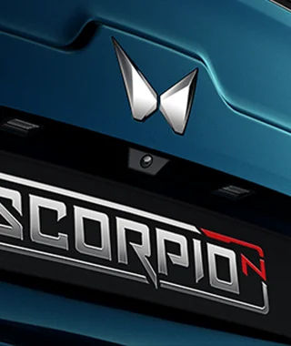 High-Definition Rear Parking Camera with Dynamic Steering Guidelines & Ultrasonic Sensors