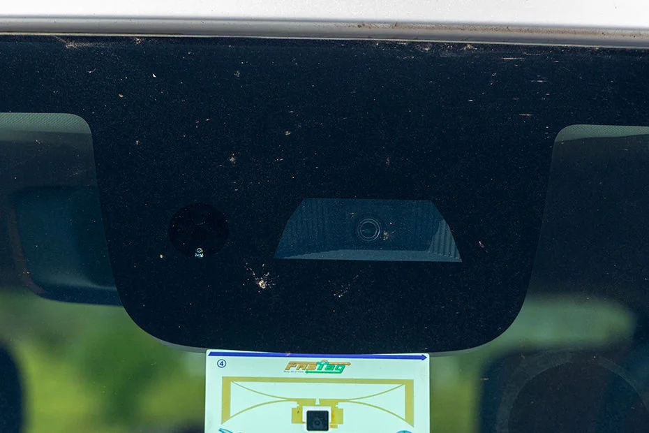 Level 2 Advanced Driver Assistance System (ADAS) with Adaptive Cruise Control & Auto Emergency Braking