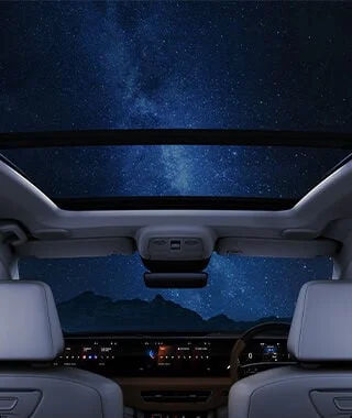 Expansive Segment-Largest Panoramic Skyroof with Acoustic Noise Reduction Tinted Glass