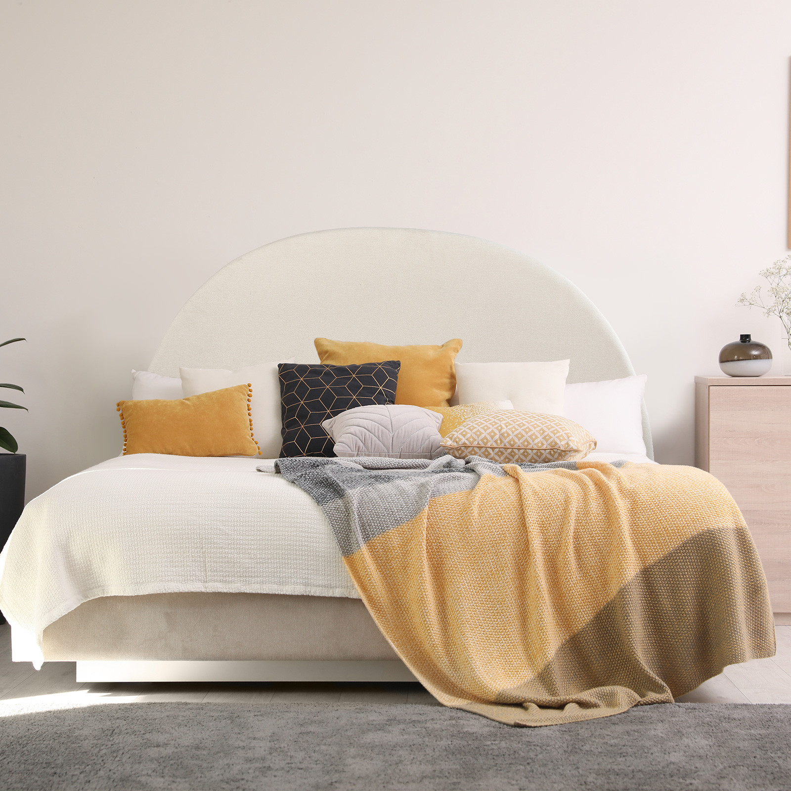 Milano Decor Newark Curved Bead Head - Picture 11 of 27