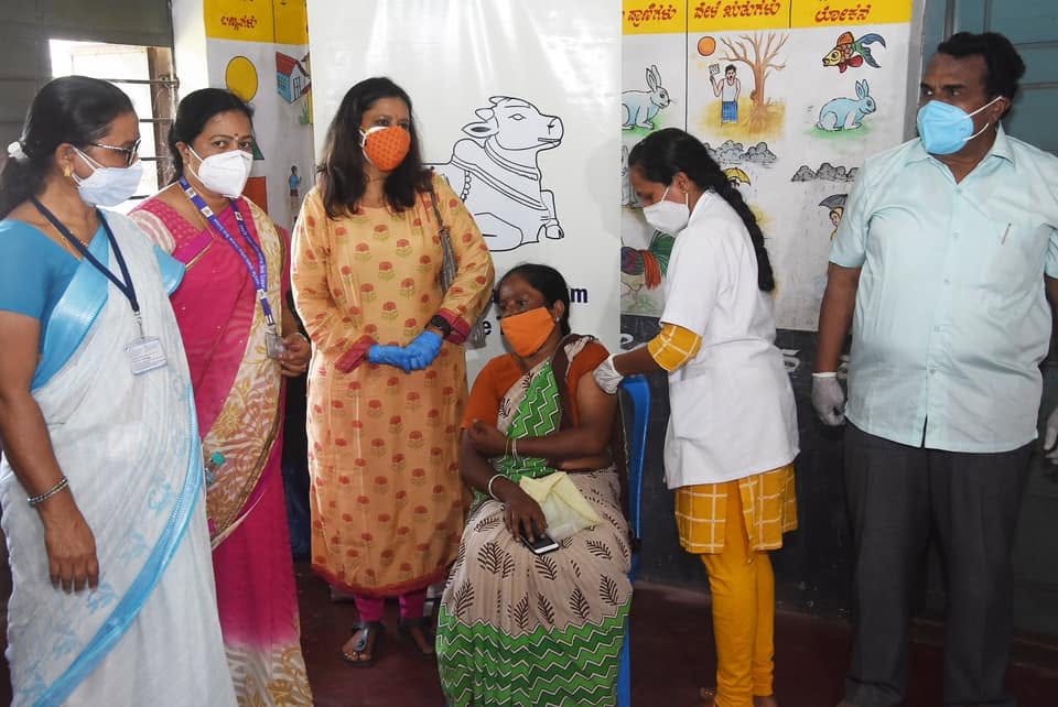 Mysore Book Clubs charitable outreach — 16