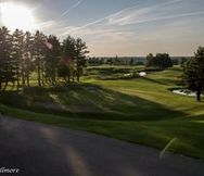 18 Hole Golf Course & Events Venue