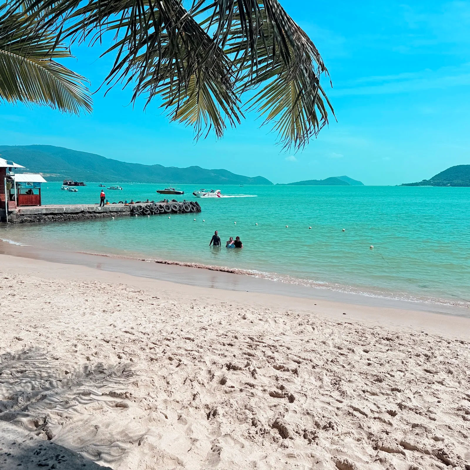 Bãi Tranh — ảnh tham khảo 1