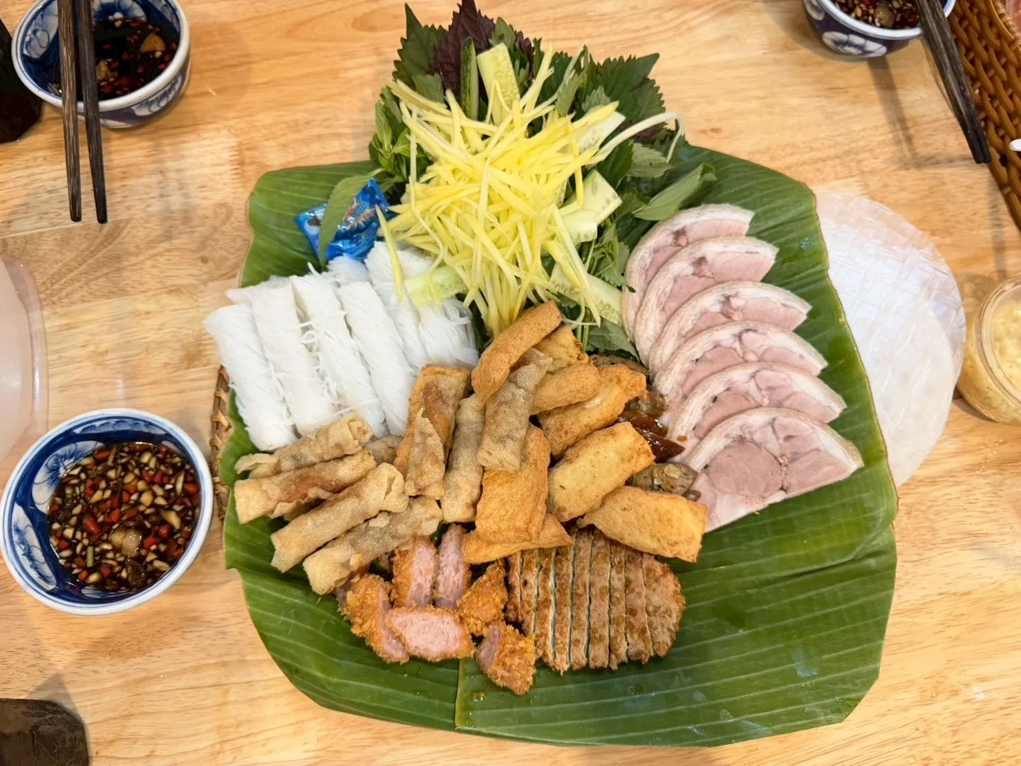 Bún Đậu Lee — ảnh tham khảo 1