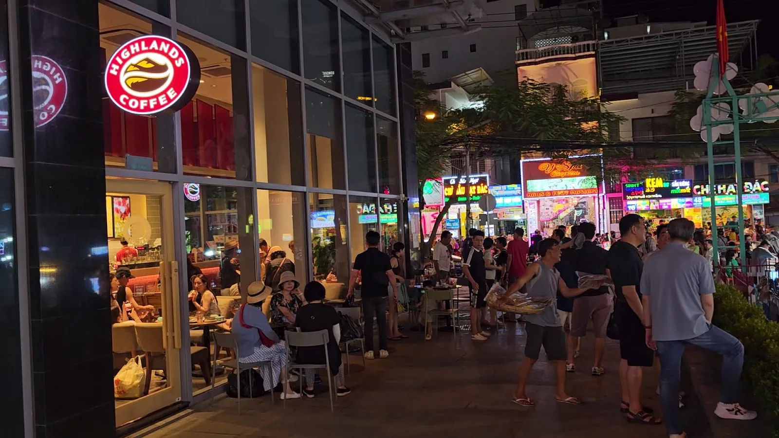 Chợ đêm Nha Trang — ảnh tham khảo 4