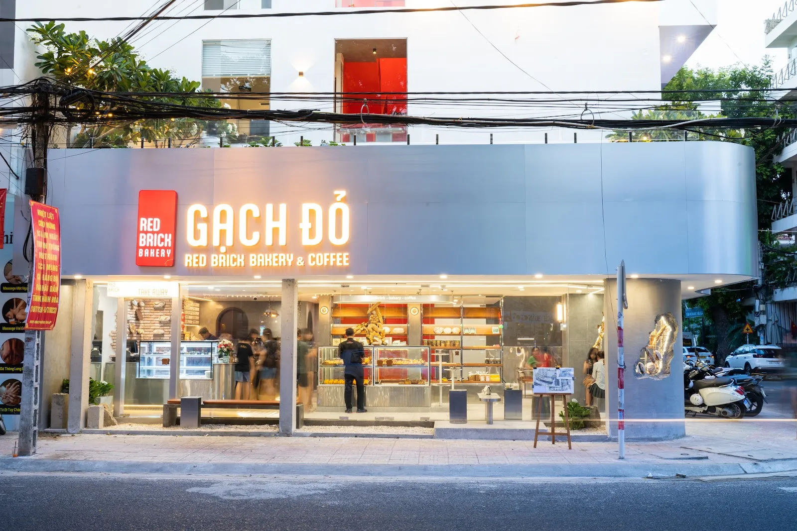 Gạch Đỏ Bakery & Coffee — ảnh tham khảo 1