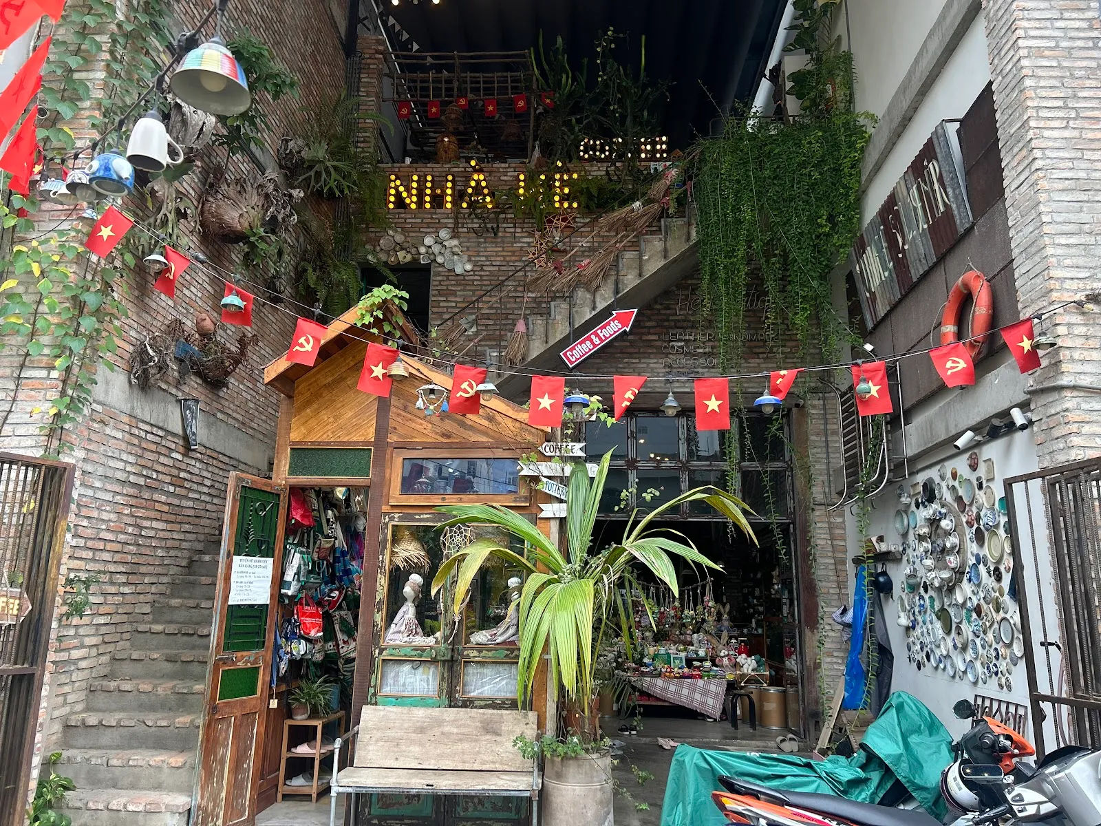 Nha He Coffee Shop — ảnh tham khảo 1