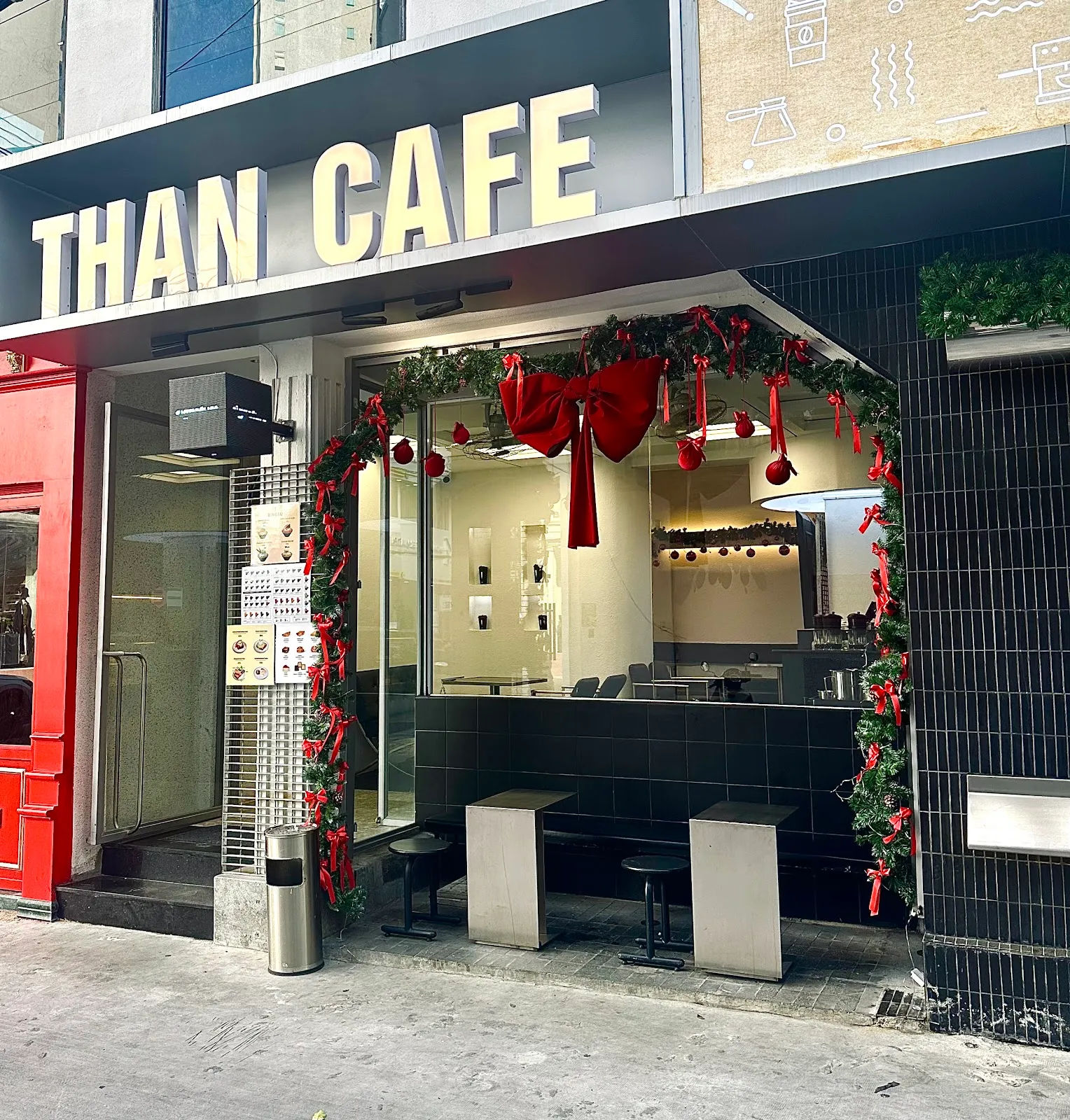 THAN Cafe — ảnh tham khảo 1