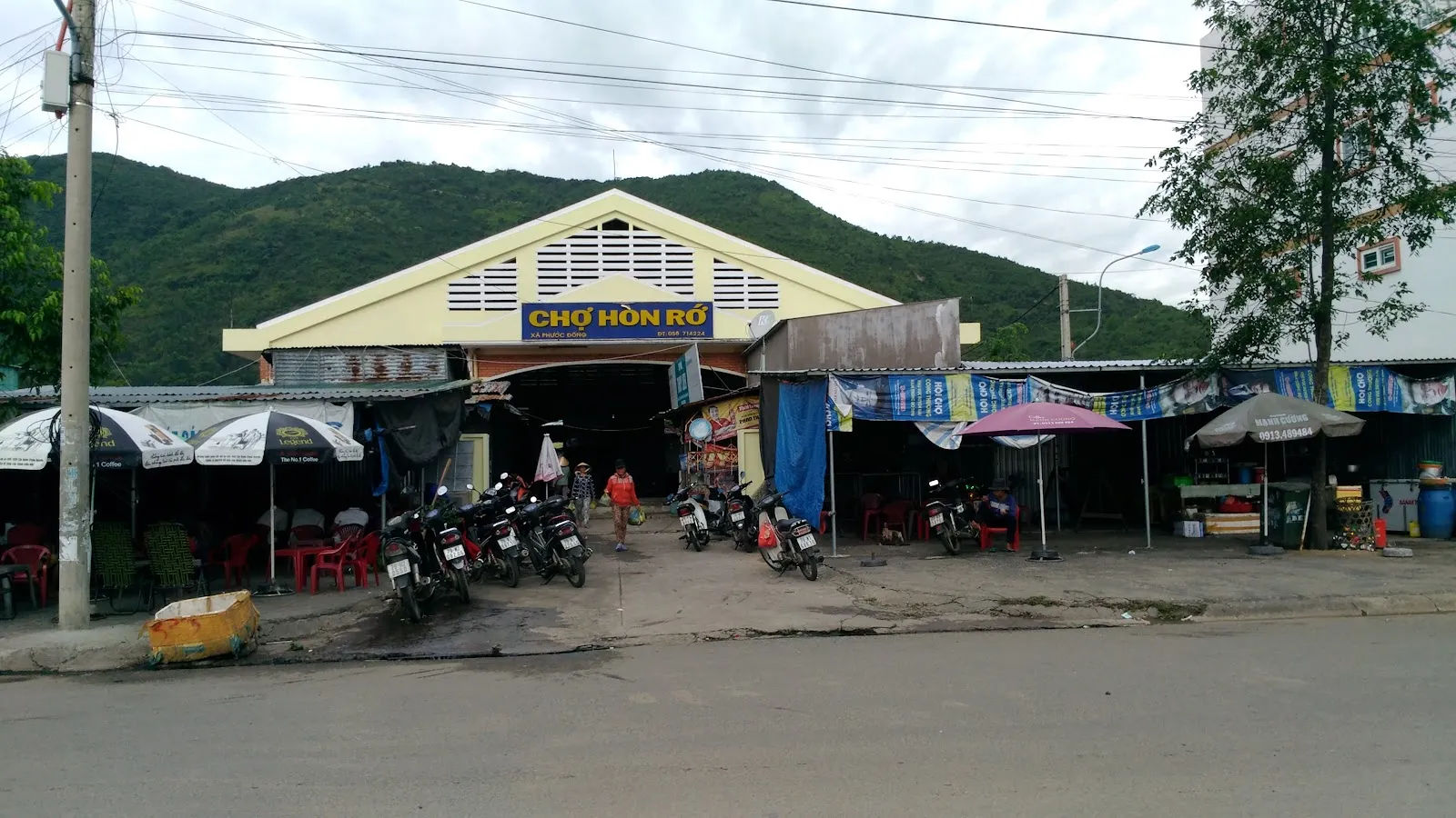 Chợ Hòn Rớ — ảnh tham khảo 4