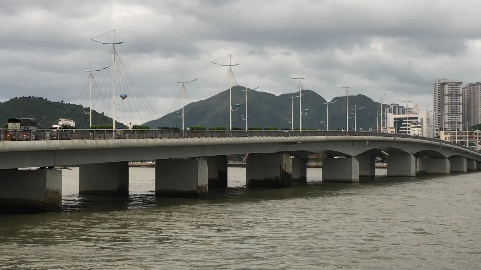 Cầu Trần Phú — ảnh tham khảo 7