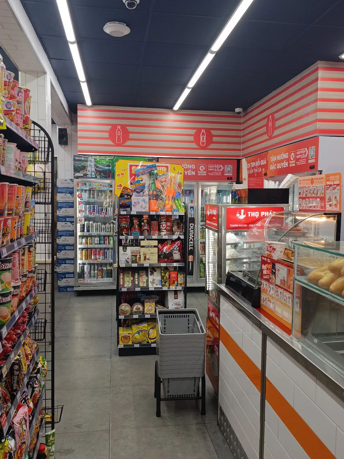 Circle K — 19 Lê Thánh Tôn — ảnh tham khảo 2
