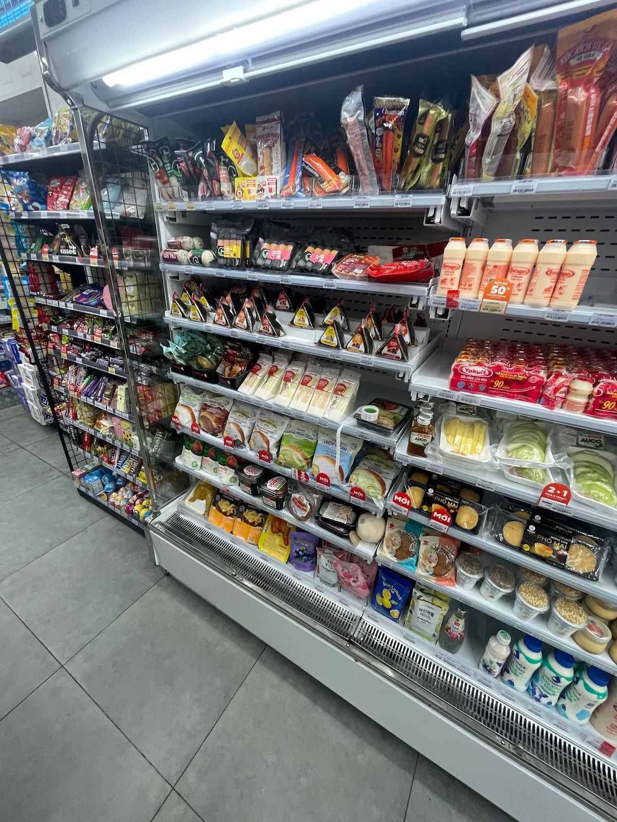 Circle K — 6A Nguyễn Chánh — ảnh tham khảo 3