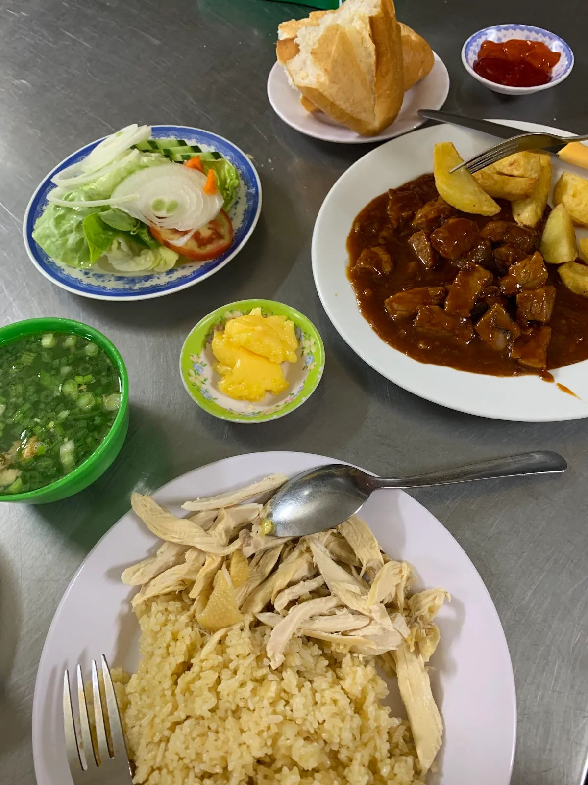 Cơm Gà Hai Chùa — ảnh tham khảo 3