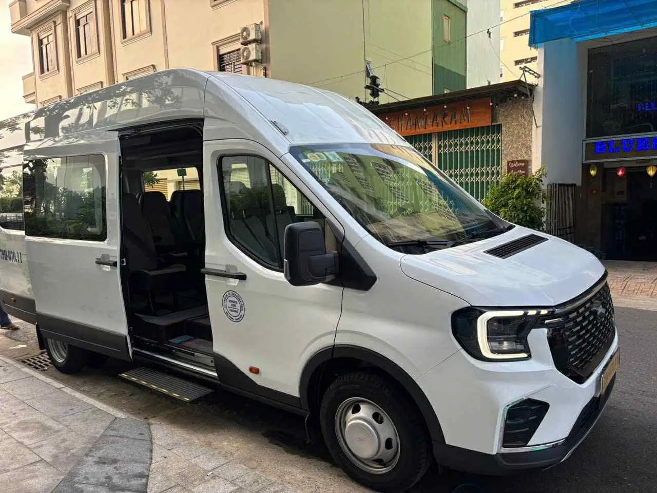 New Life Travel Cars — ảnh tham khảo 3