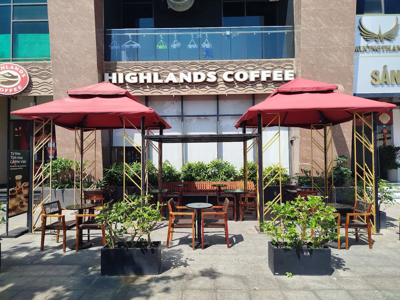 Highlands Coffee — 04 Trần Phú (Mường Thanh) — ảnh tham khảo 1