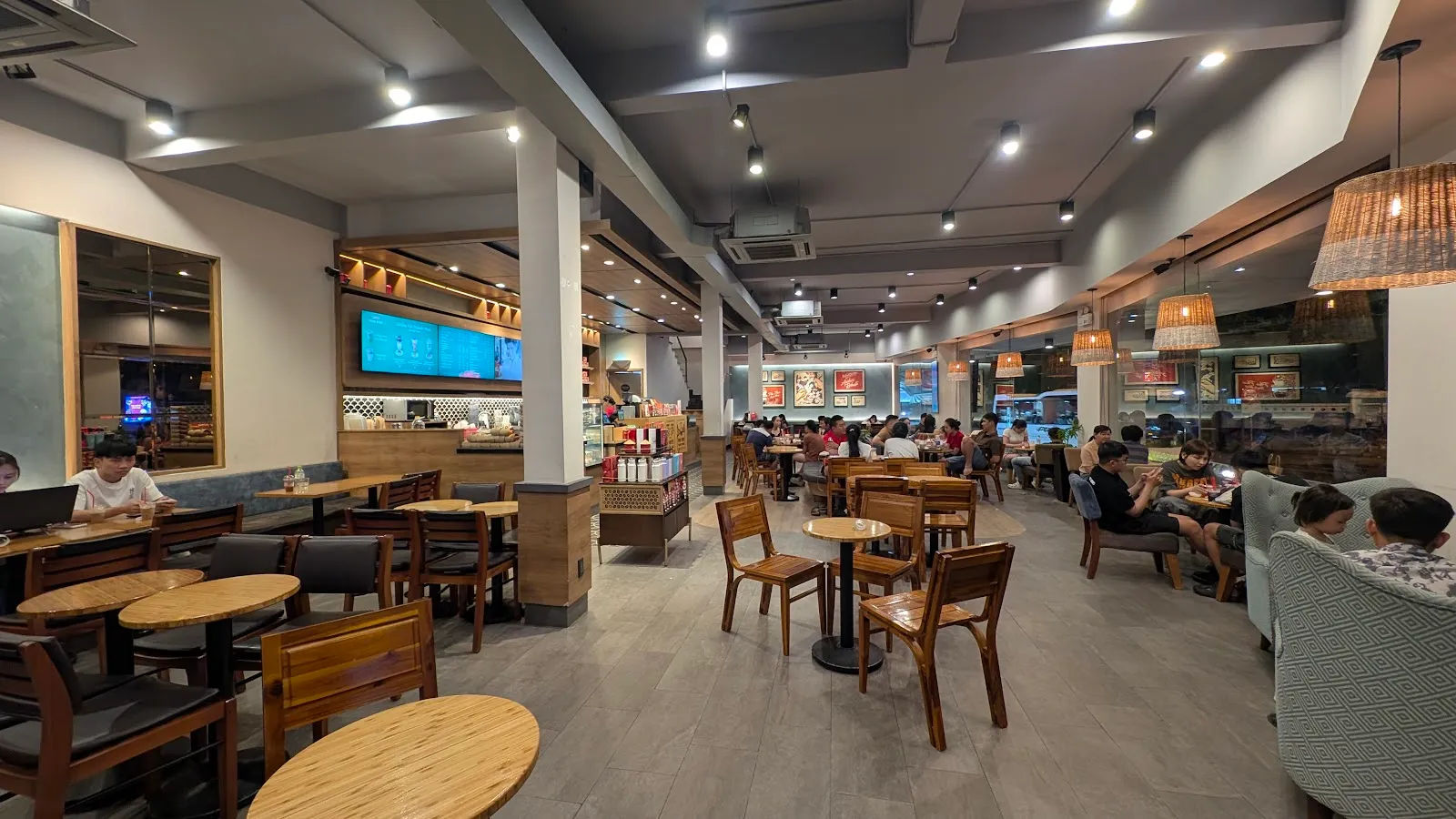 Highlands Coffee — 108 Lê Hồng Phong — ảnh tham khảo 1