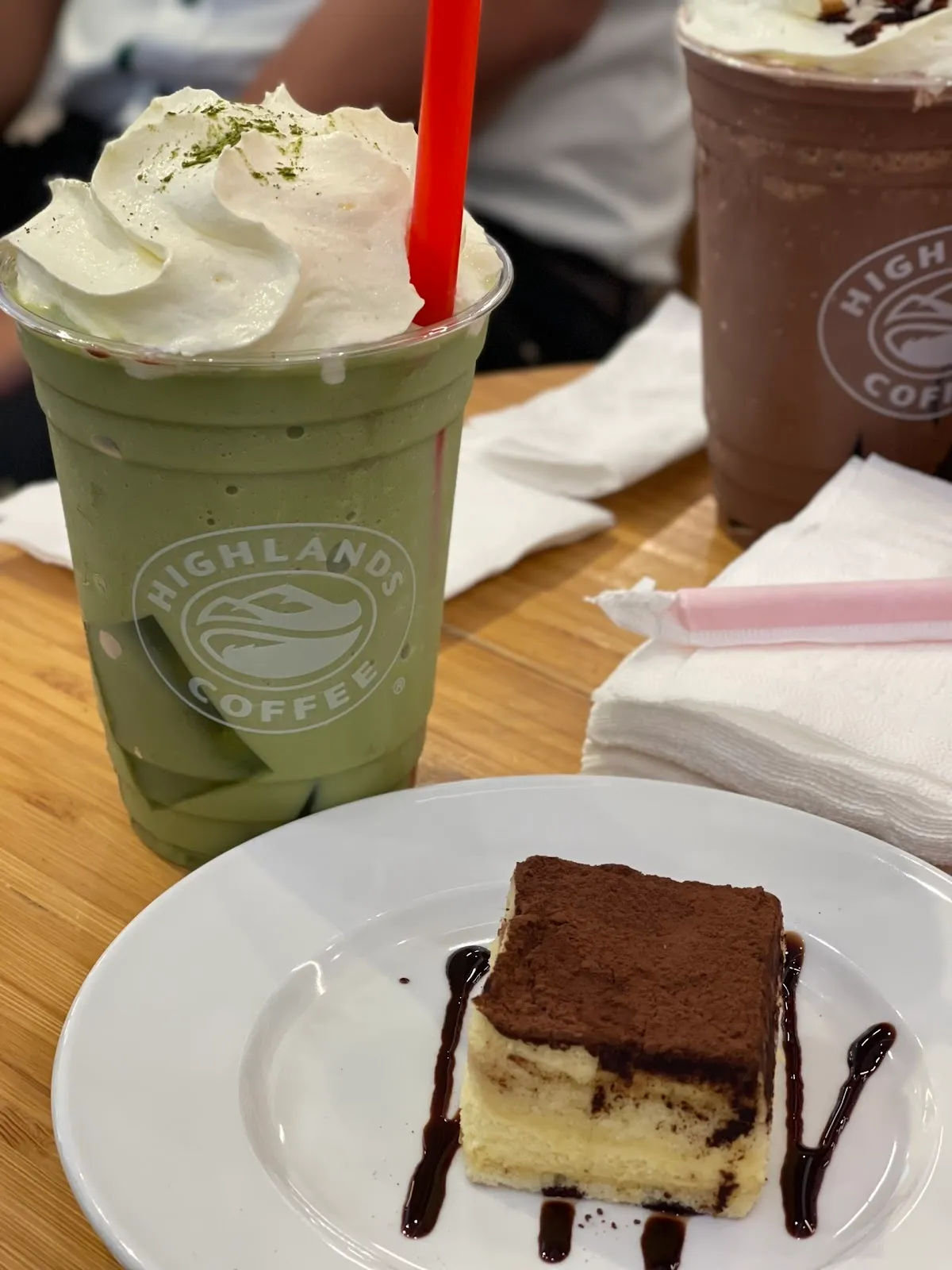 Highlands Coffee — 26 Hồng Bàng — ảnh tham khảo 3