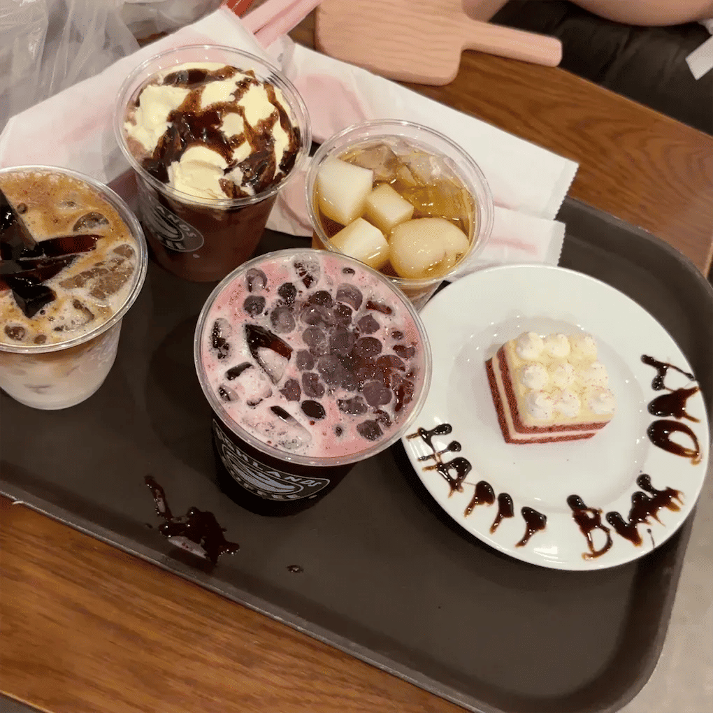 Highlands Coffee — 74 Trần Phú (Star City) — ảnh tham khảo 1