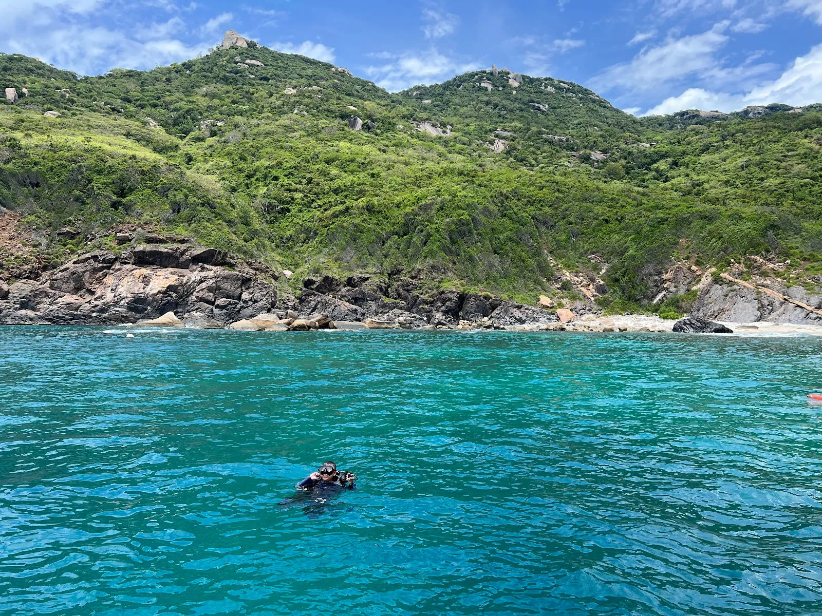 Vietnam Underneath — ảnh tham khảo 2