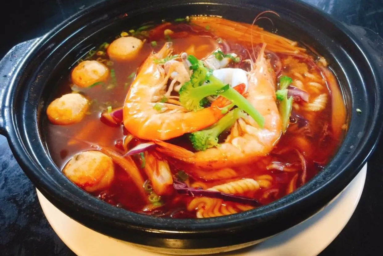 Mì Cay Sasin — ảnh tham khảo 1