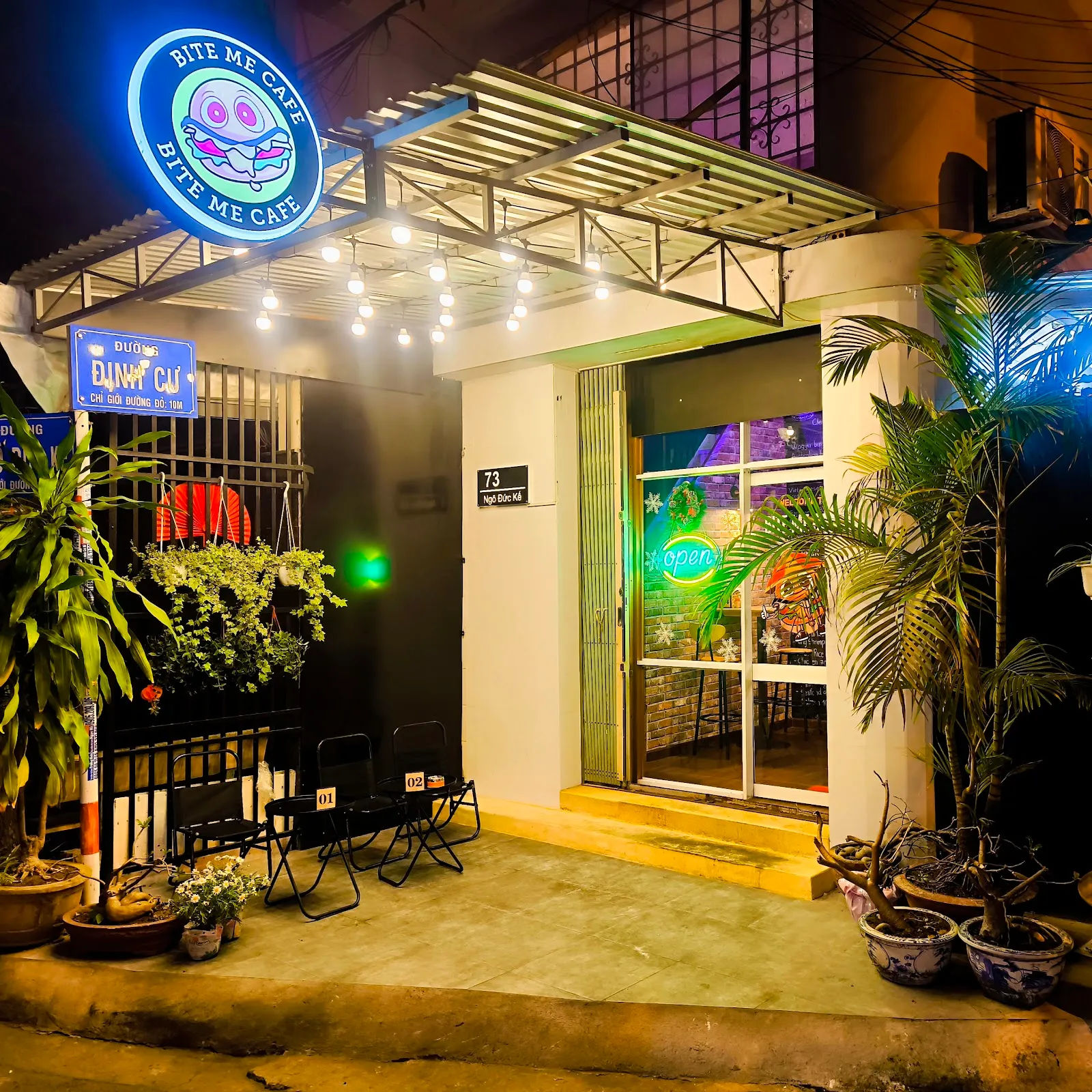 Bite Me Burgers & Pasta — ảnh tham khảo 1