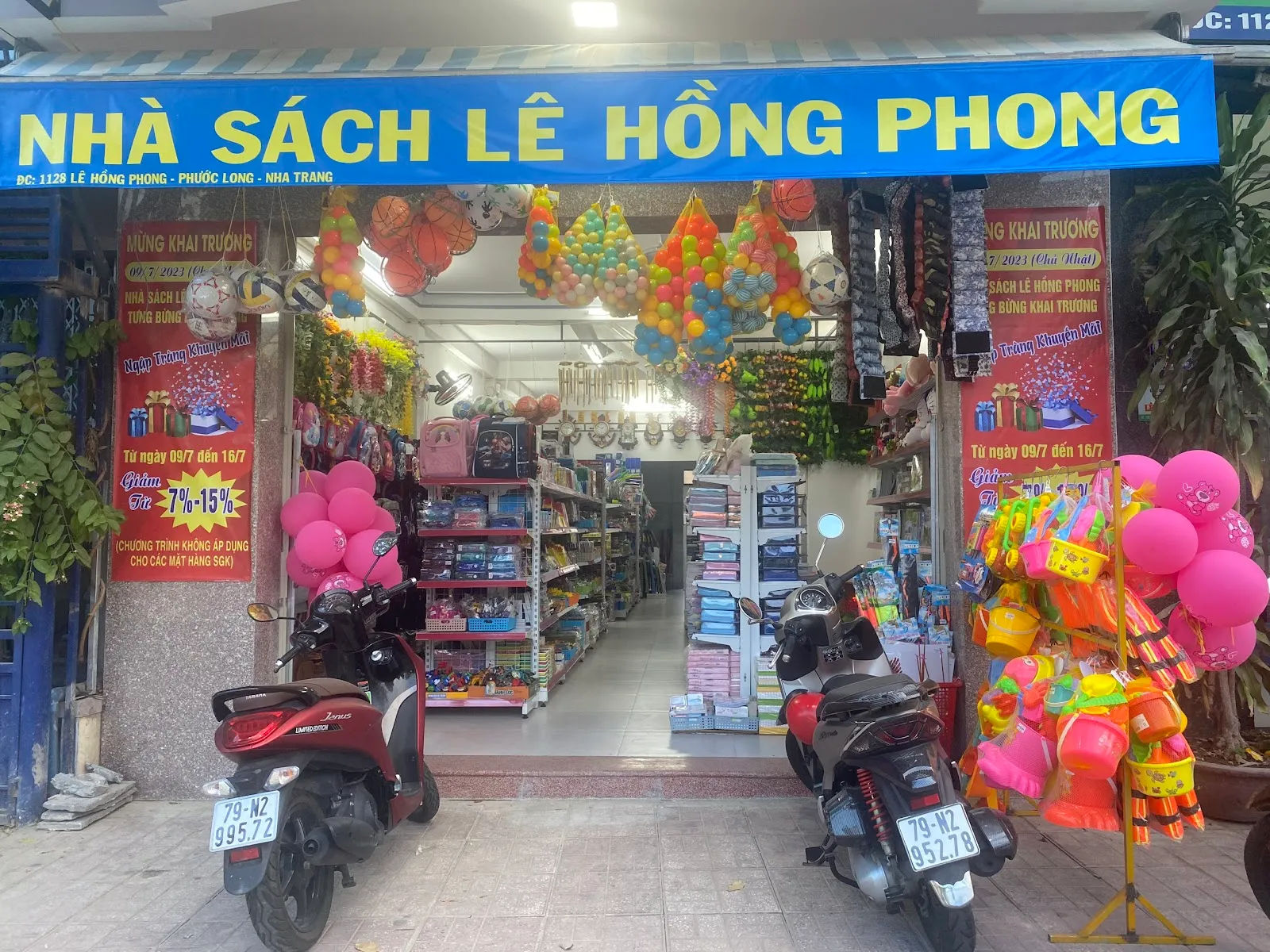 Nhà sách Lê Hồng Phong — ảnh tham khảo 1