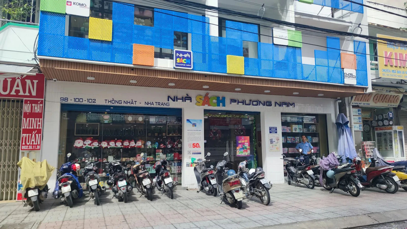 Nhà sách Phương Nam Nha Trang — ảnh tham khảo 1