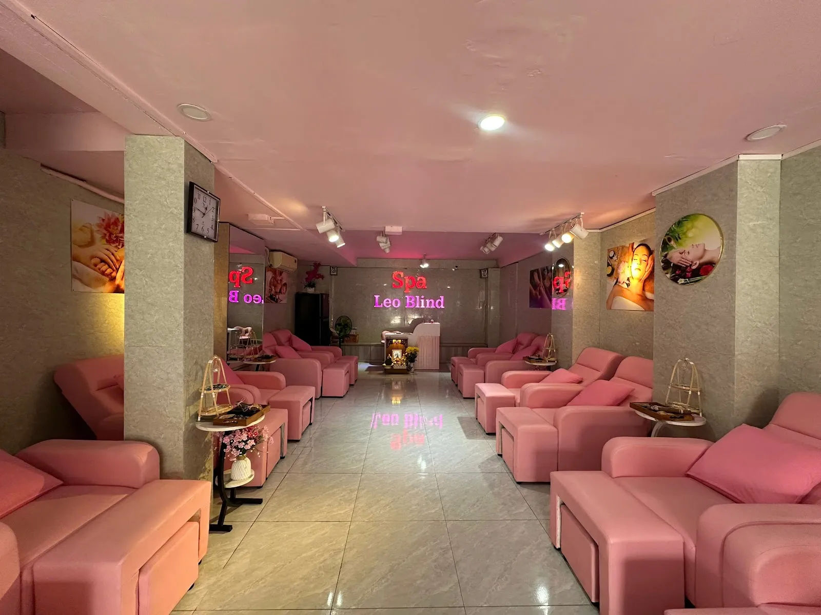 LEO Blind Massage — ảnh tham khảo 2