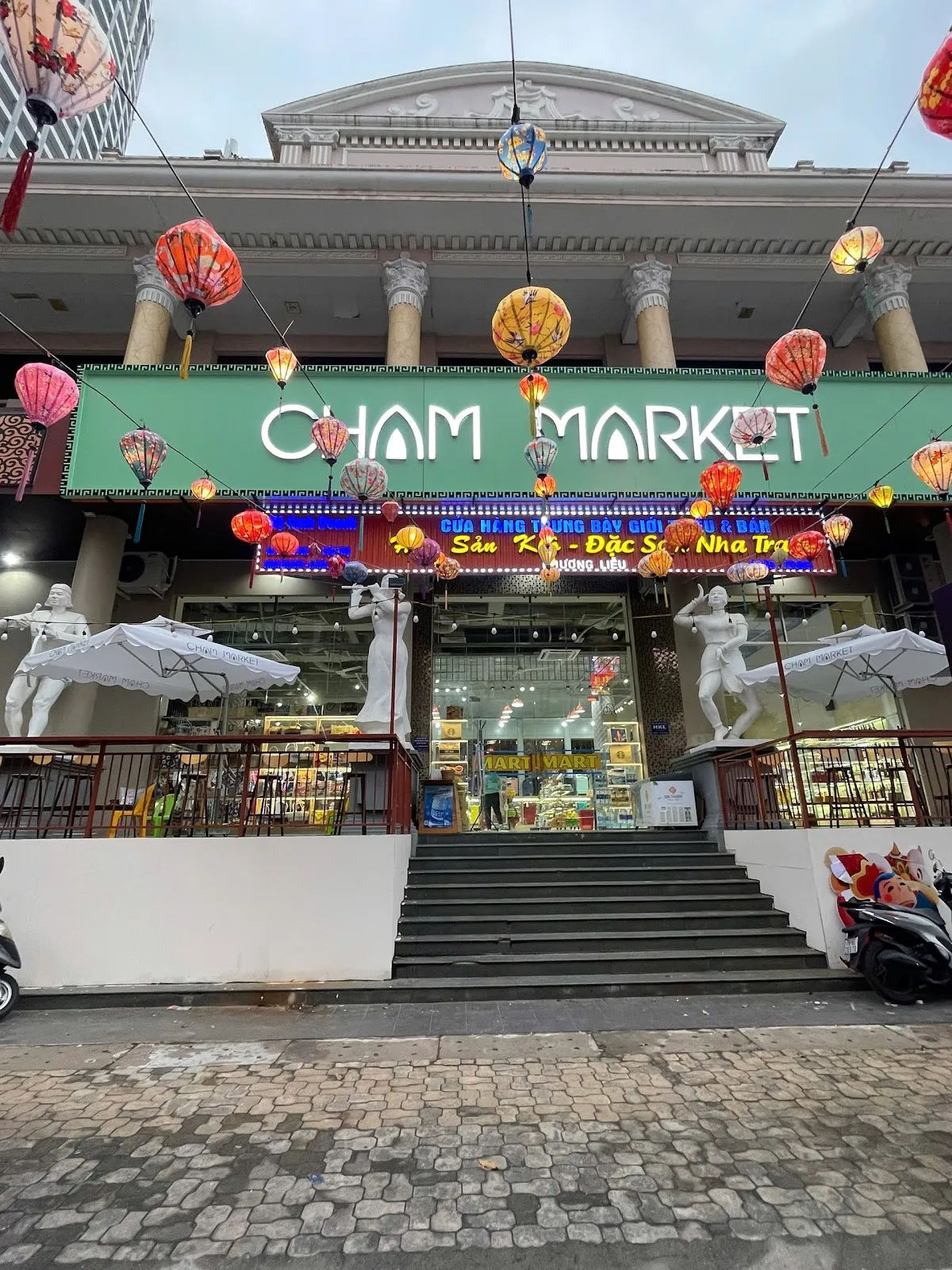 Cham Market — ảnh tham khảo 1