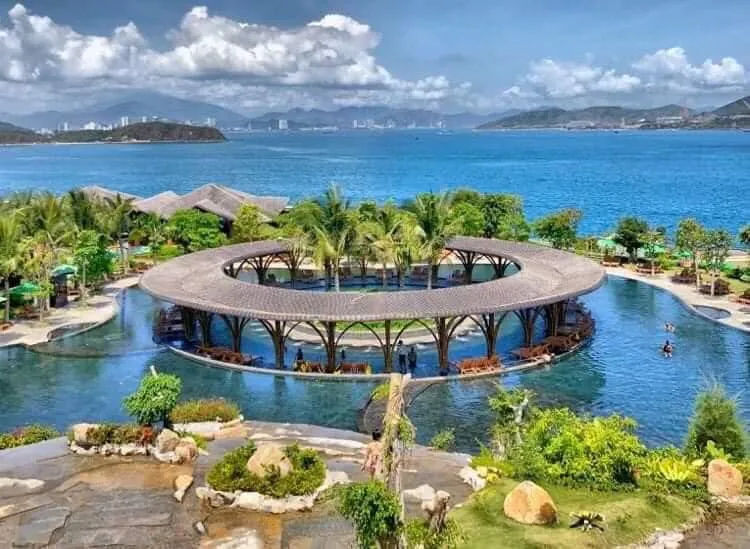 Khu tắm bùn và bể nước Hòn Tằm — ảnh tham khảo 2