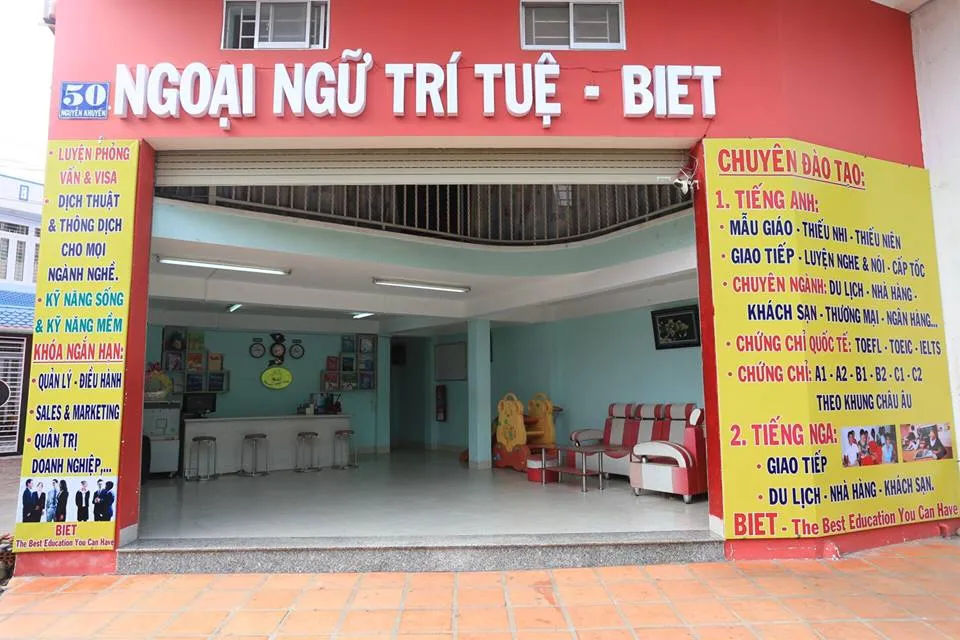 Trung tâm Ngoại ngữ Trí Tuệ (BIET) — ảnh tham khảo 1