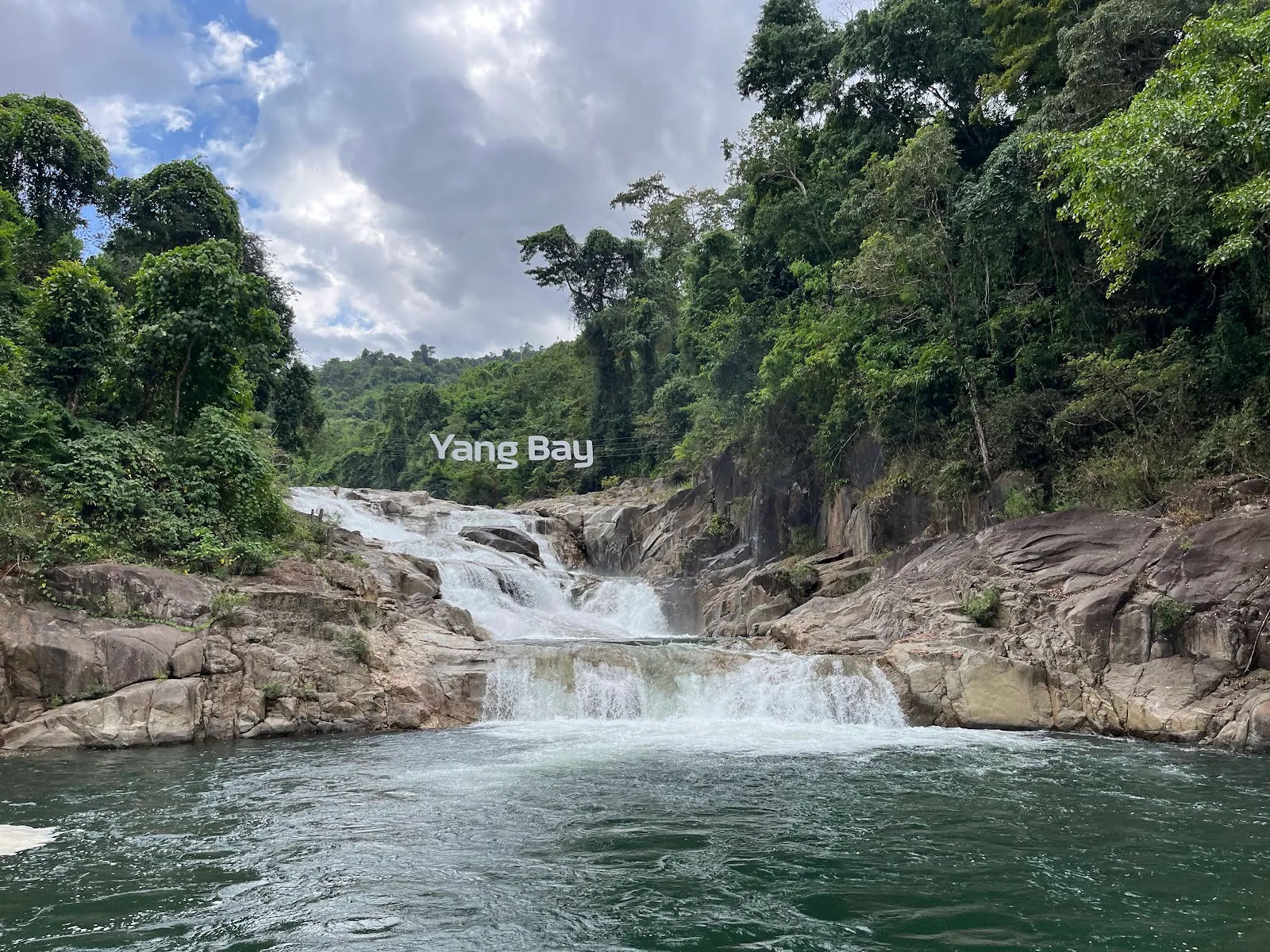 Thác Yang Bay — ảnh tham khảo 1