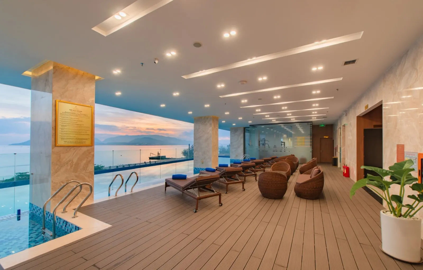 Grand Gosia Hotel — ảnh 2