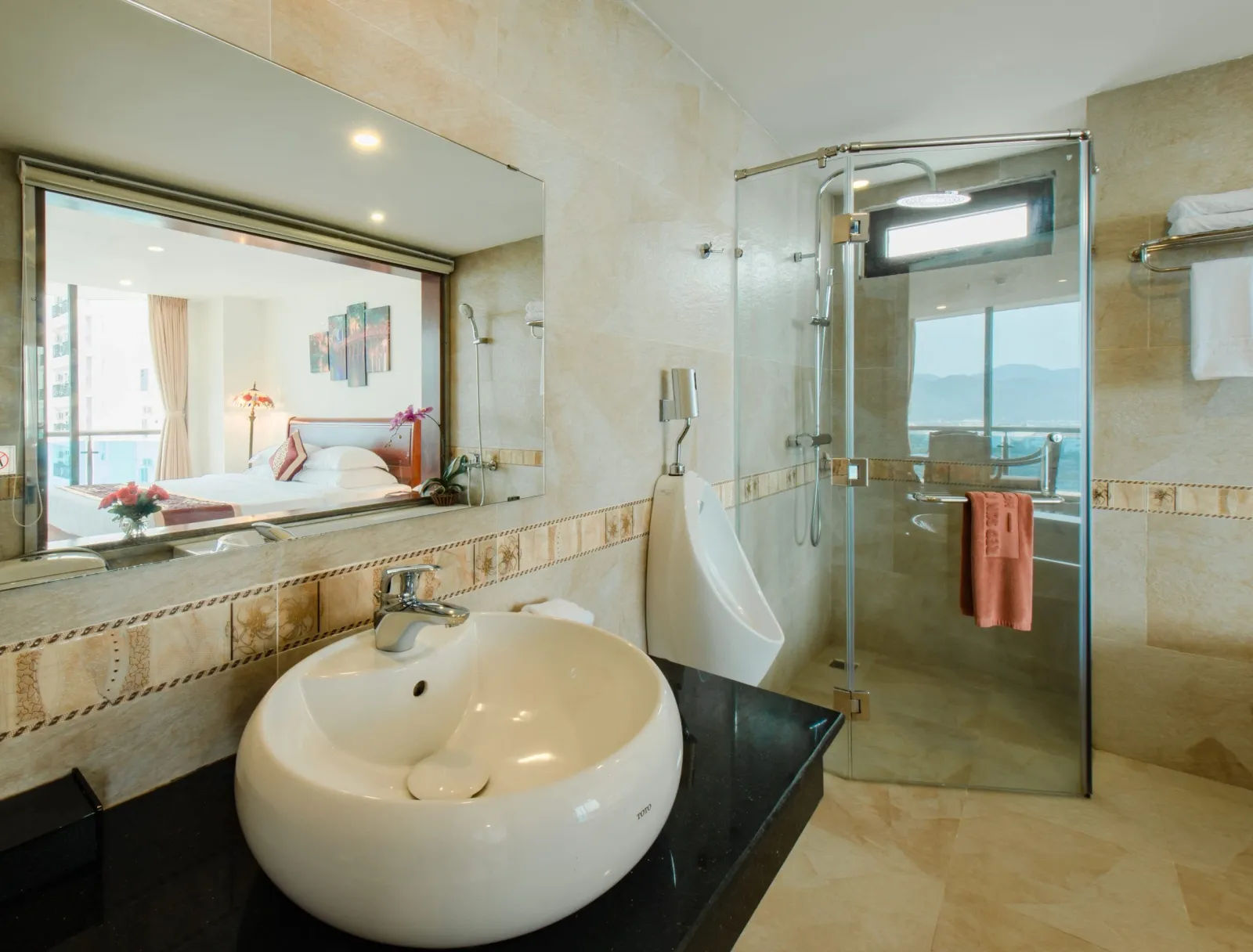 Red Sun Nha Trang Hotel — ảnh 7
