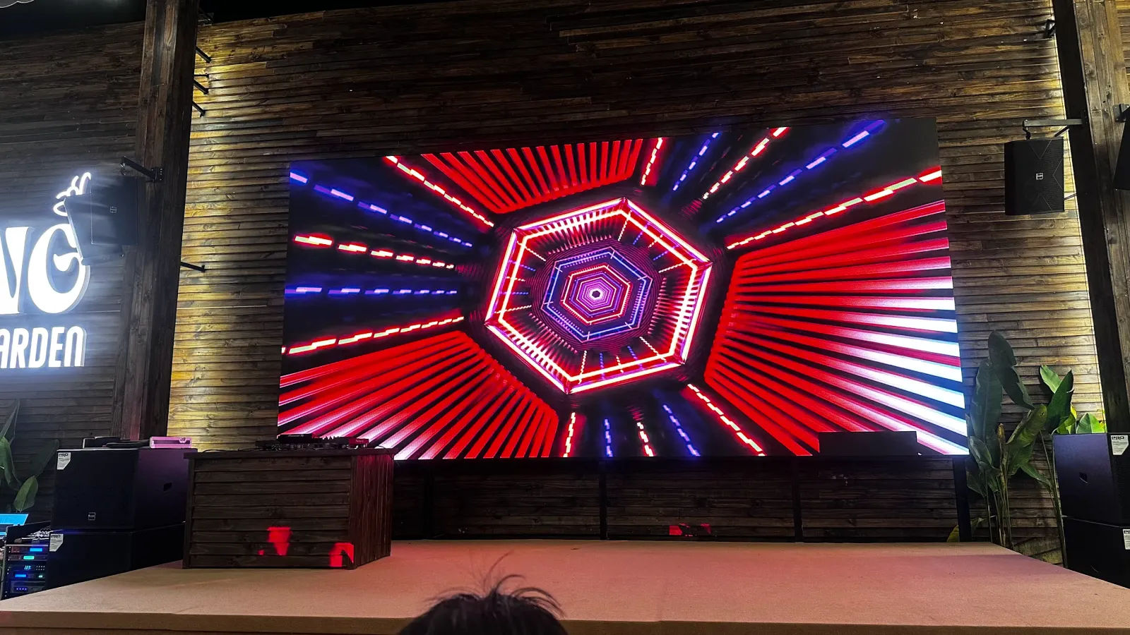 Ong Buzz Garden — ảnh 1