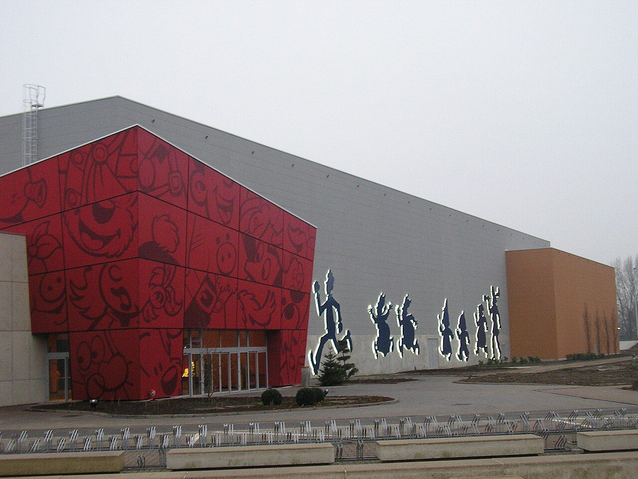 Photo 1