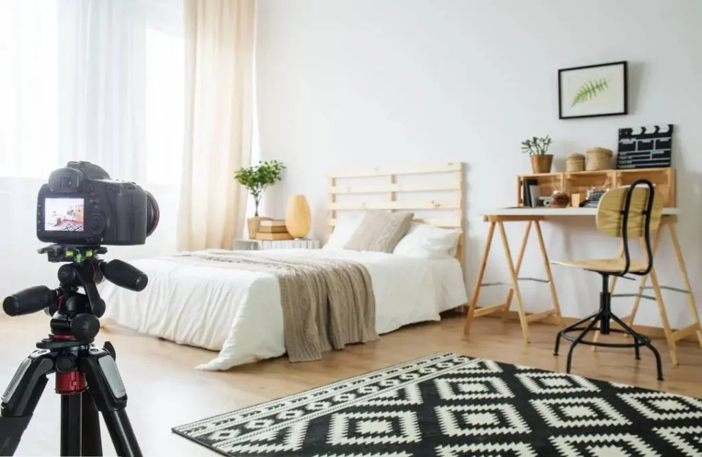 3rd person view of a real estate photography photoshoot