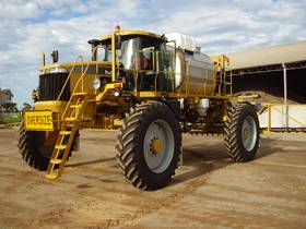 ROGATOR 1367 7.2 CAT C7 316HP