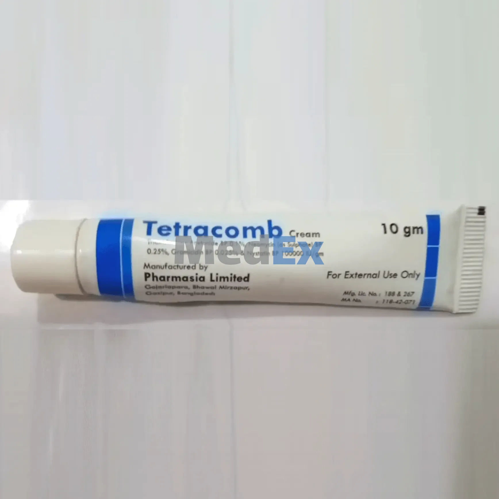 Tetracomb