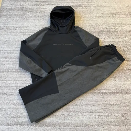Nike Tech Boreas Tracksuit (Black Color)
