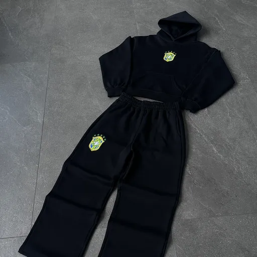 Heavyweight Crest Tracksuit (Brazil)