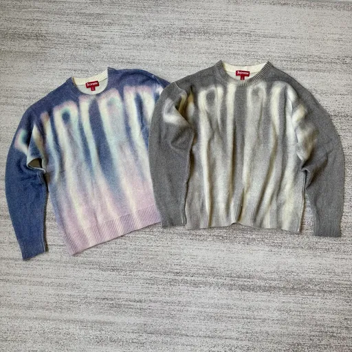 Supreme Blurred Logo Sweater