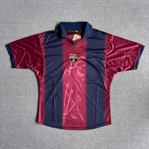 Barcelona Retro Jersey T-Shirt