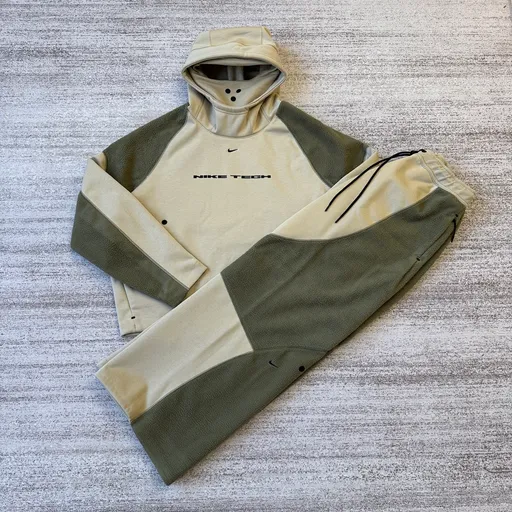 Nike Tech Boreas Tracksuit (Desert Color)