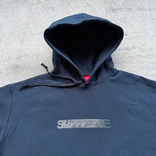 Supreme hoodie