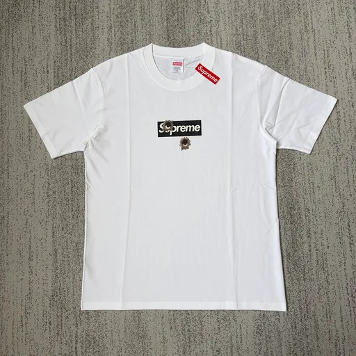 Supreme Tee