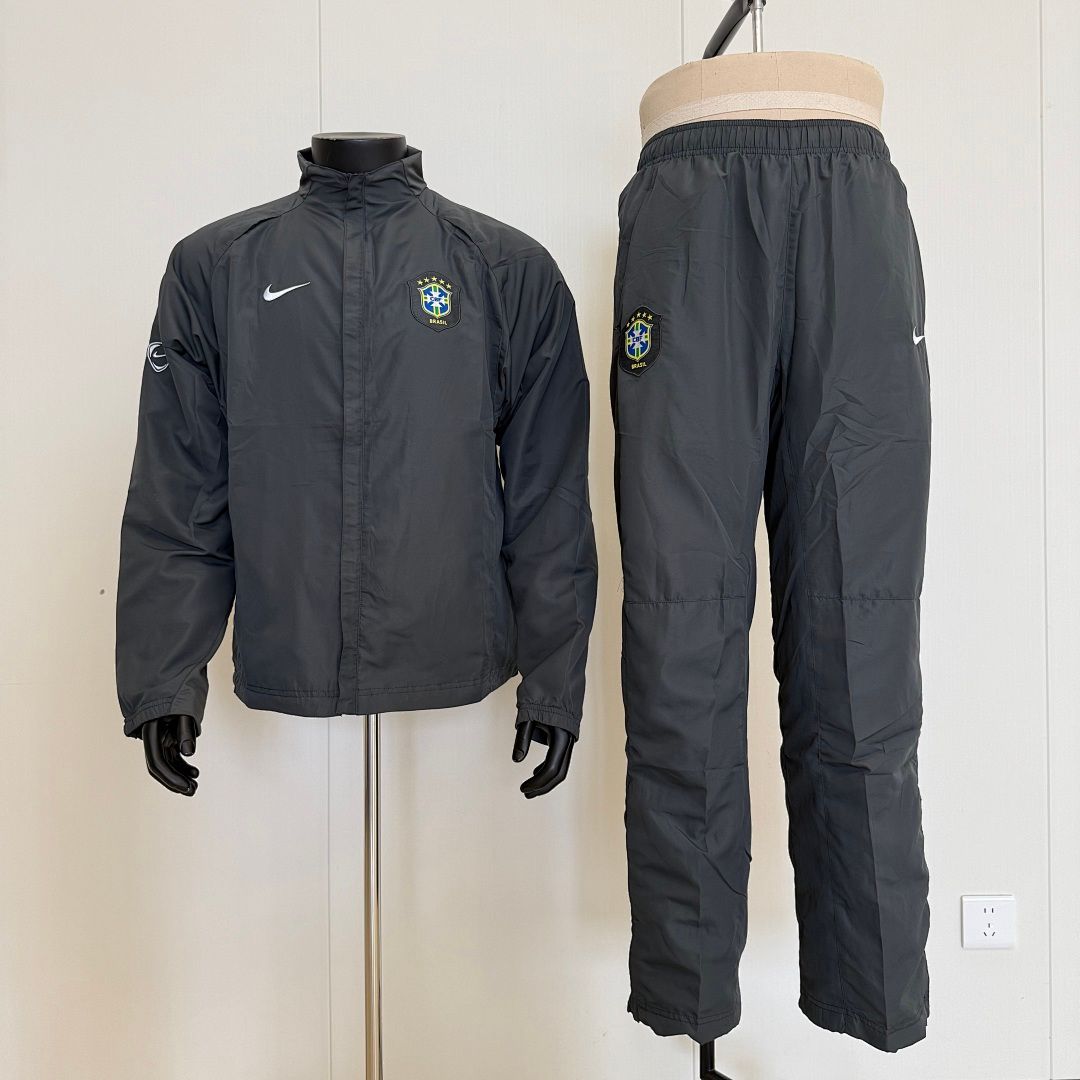 Nike Tracksuit