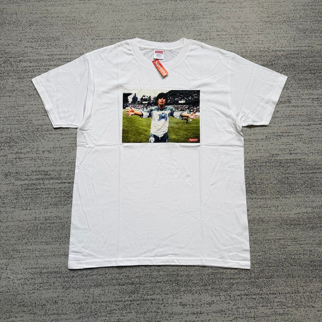 Supreme Tee