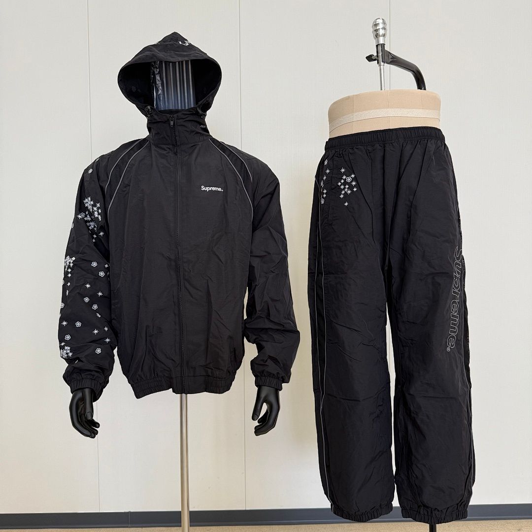 Supreme Aoi Tracksuit